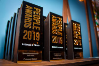 People Awards Business 2019 от глянцевого журнала teens and people в Ларисс Иванну Хачу