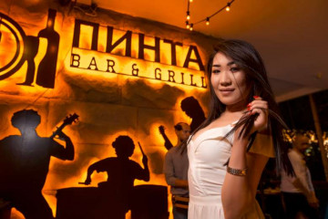 Пинта Bar&amp;Grill в Гостинице Казахстан