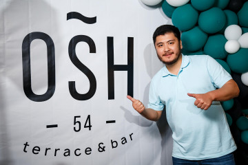 OSH54 terrace &amp; bar