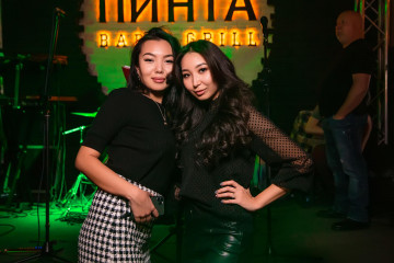 Пинта Bar&amp;Grill в Гостинице Казахстан